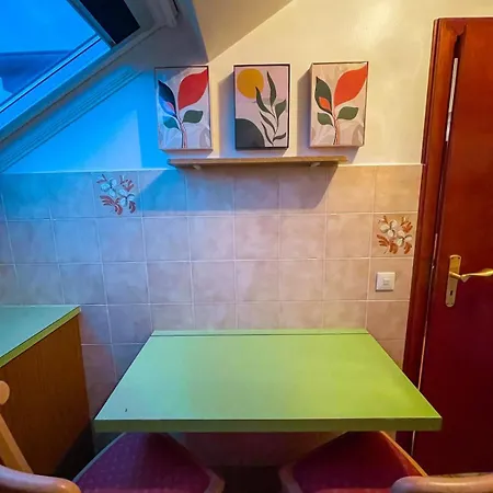 Furnished Near Gasperich Daire