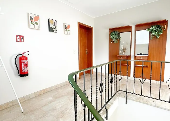 Furnished Near Gasperich Apartment *